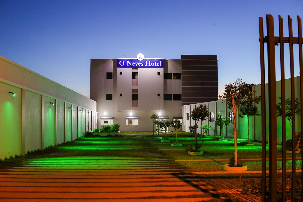 O Neves Hotel Гуанамбі Екстер'єр фото